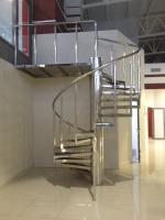 Винтовая лестница с резиновым покрытием
